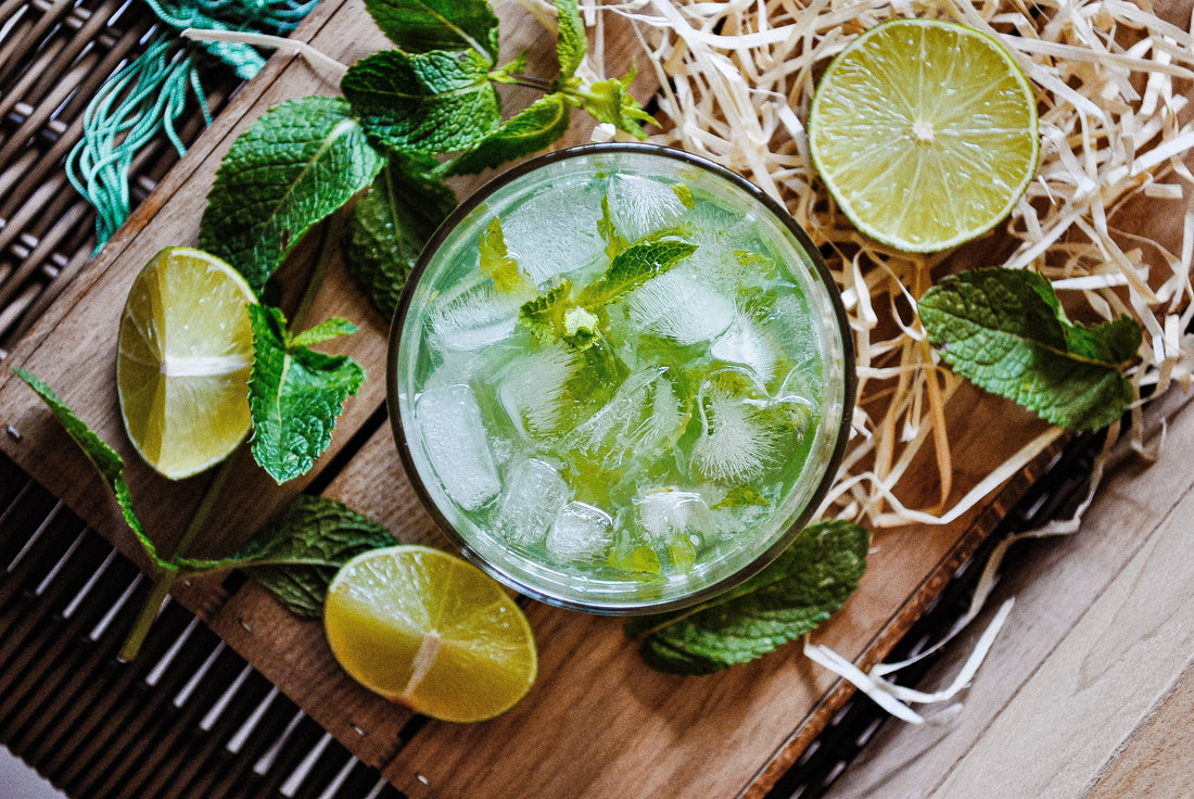 delicious iced green tea cocktail